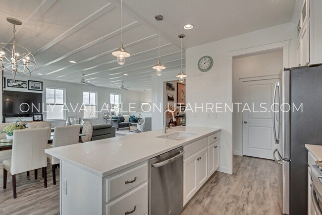 Building Photo - 4583 Crosswater Rd