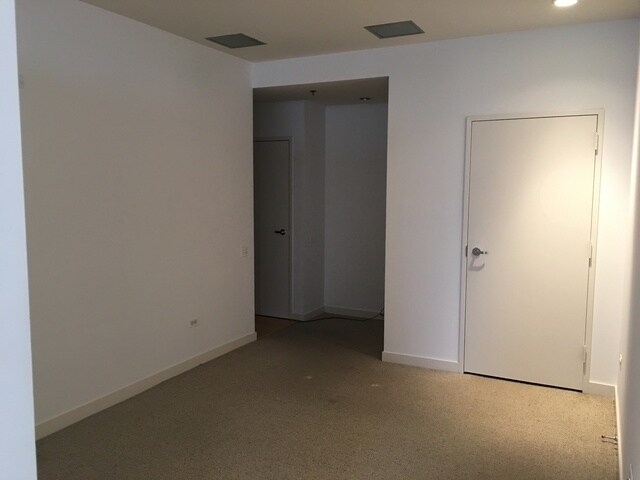 Building Photo - 510 W Erie St