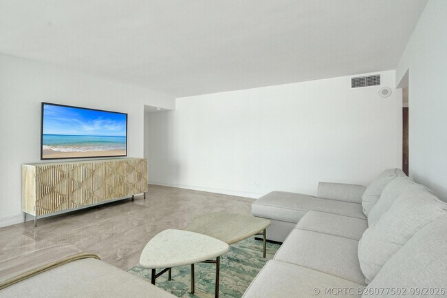 Building Photo - 1360 S Ocean Blvd