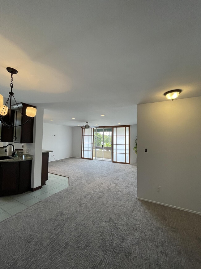 Primary Photo - 6455 La Jolla BoulevardUnit 245 Ln