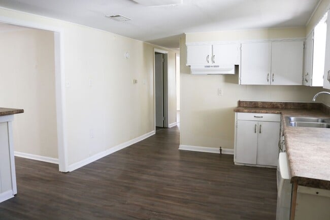 Building Photo - Blanchard Property for Rent