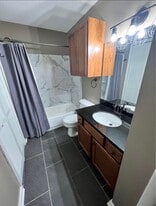 Building Photo - 1608 Stoney Run Trl