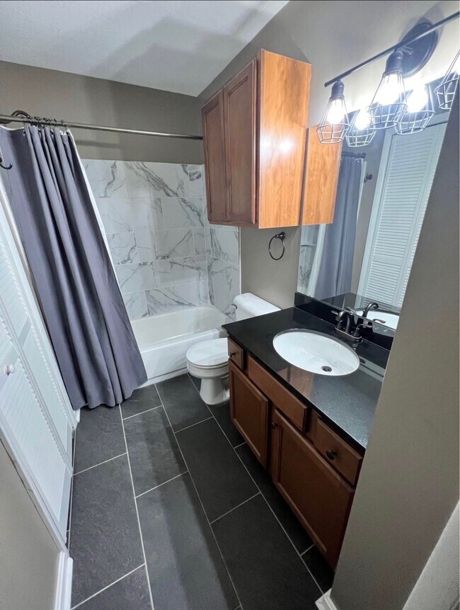 Building Photo - 1608 Stoney Run Trl