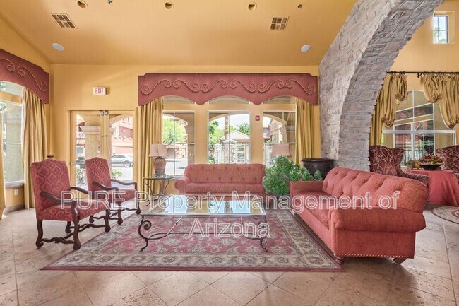 Building Photo - 1920 E Bell Rd