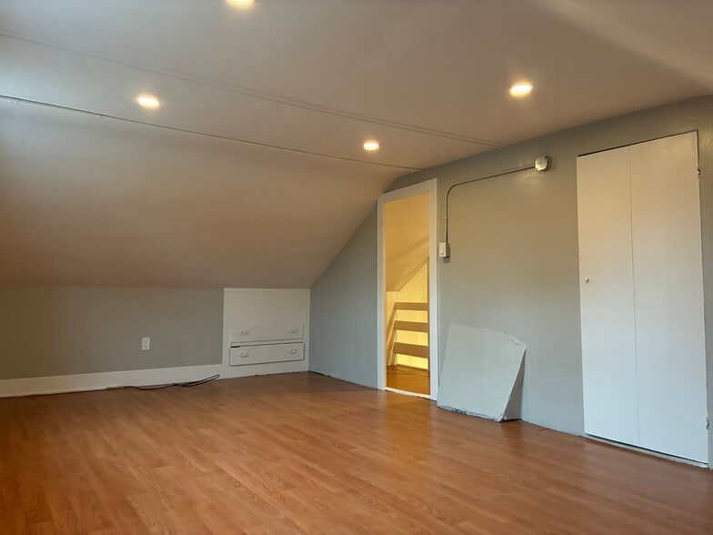 Bedroom 2 - 142 Main St