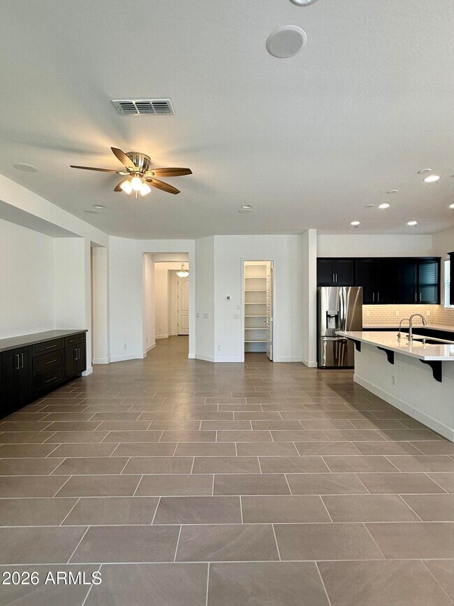 Building Photo - 3824 Fiestaflower Ln