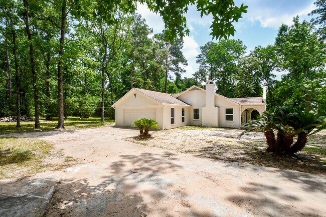 Building Photo - 6914 Evergreen St