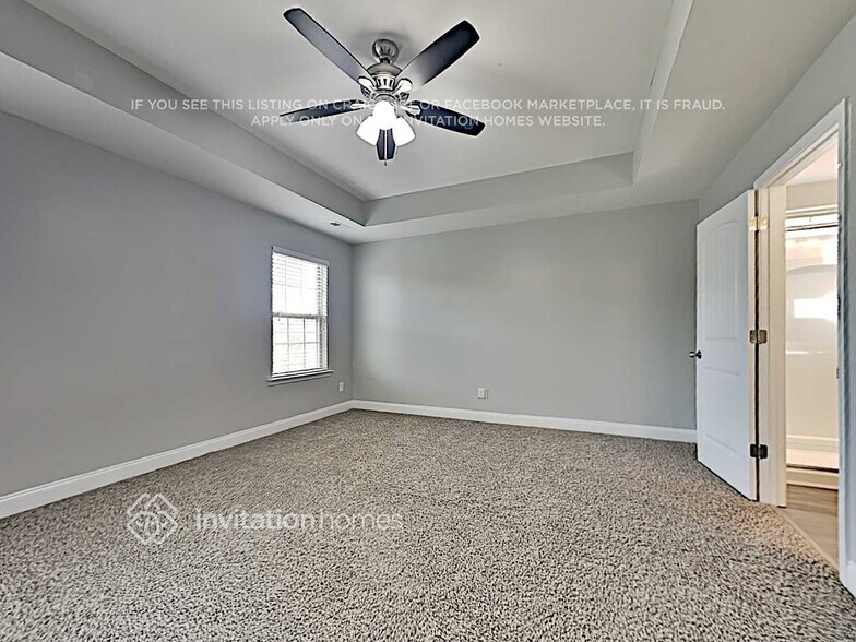 Building Photo - 841 Stable Fern Dr