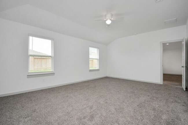 Building Photo - 7803 Golden Rubia Ln