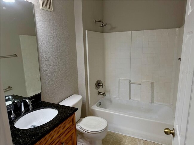 Building Photo - 826 Grand Regency Pointe