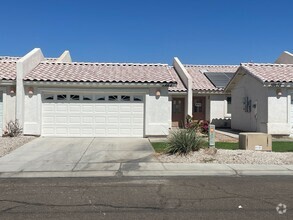 Building Photo - Yuma Meadows Condo