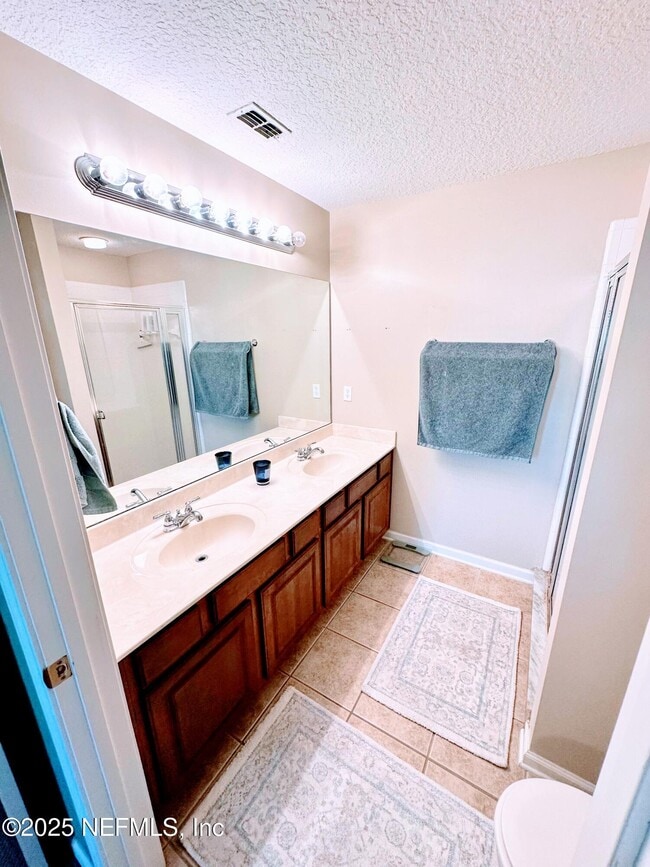 Building Photo - 197 Jardin De Mer Pl