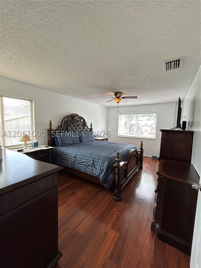 Building Photo - 2215 NW 59th Ave