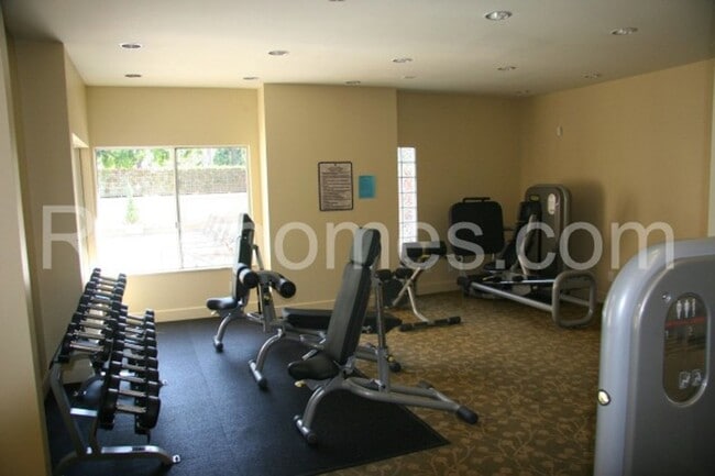 Building Photo - La Jolla/UTC, 3550-6225 Lebon Drive, Remod...
