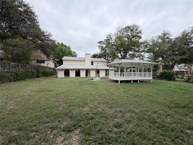 Building Photo - 721 Lexington Dr