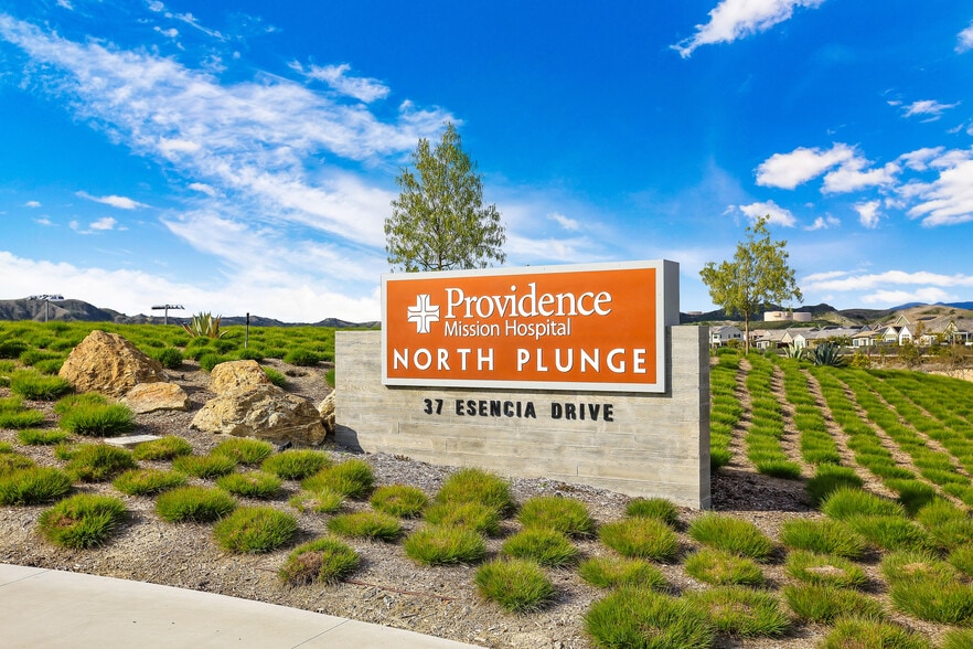 Building Photo - 1100 Lasso Way