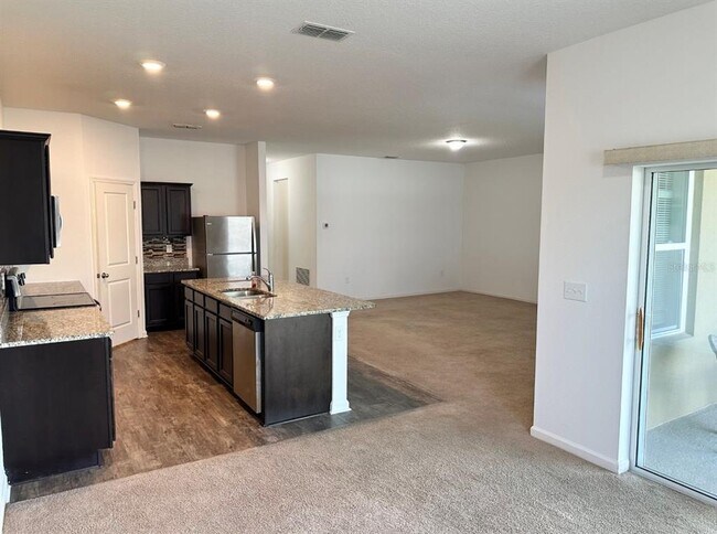 Building Photo - 896 Orchid Grove Blvd