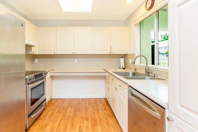 Building Photo - 3BD/2BA Single Family Home in Mililani Mauka with Solar and 2 Car Garage