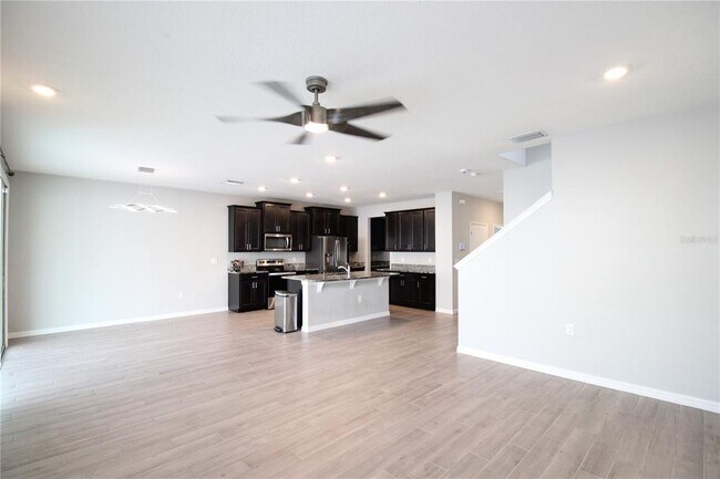 Building Photo - 1462 NW 136th St