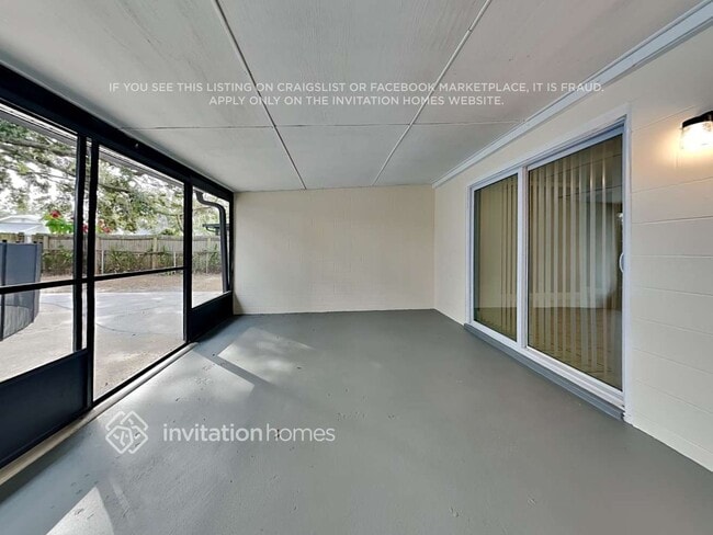 Building Photo - 4037 Eastridge Dr