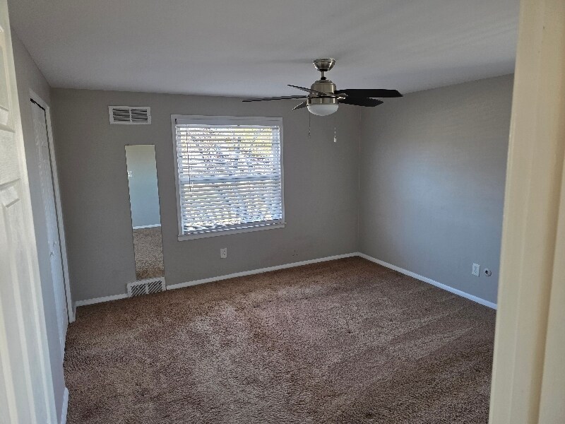 Building Photo - 31659 Perth St