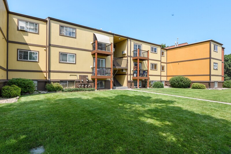 Building Photo - 16359 W 10th Ave