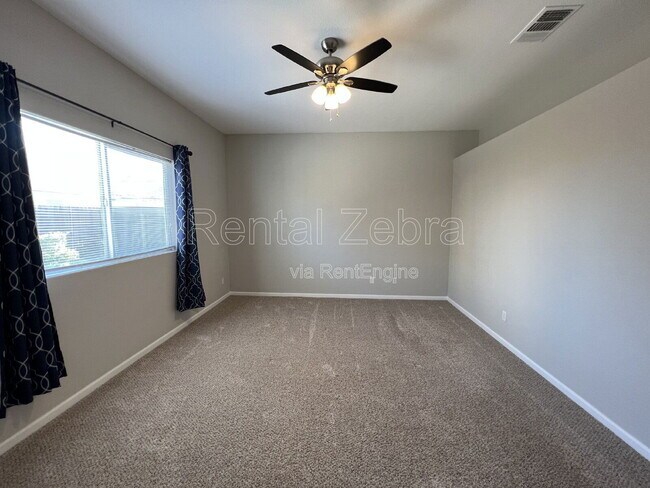 Building Photo - 335 Tashima Dr