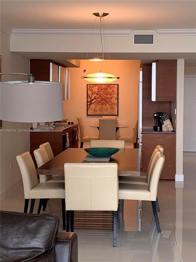 Building Photo - 1850 S Ocean Dr