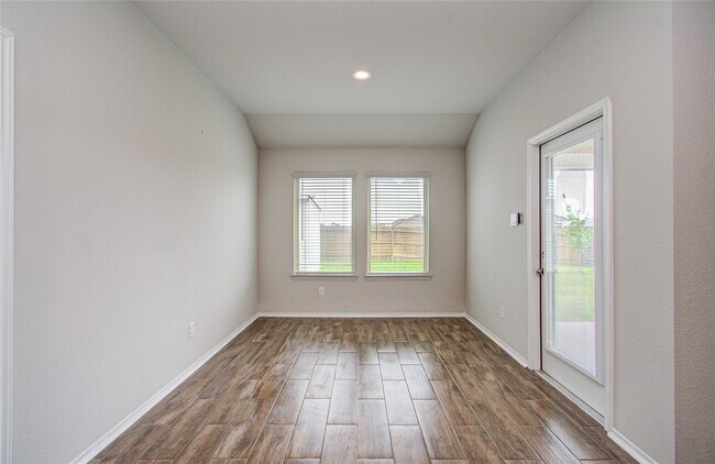 Building Photo - 20835 Medford Landing Ln