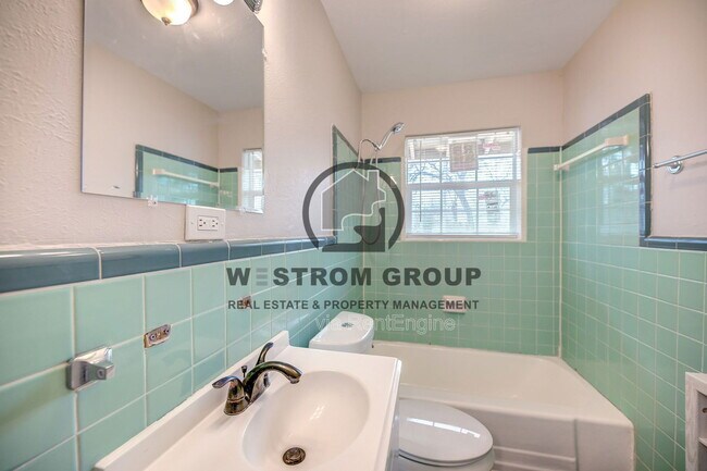 Building Photo - 3635 Rogene St