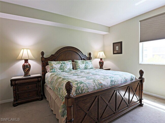 Building Photo - 15460 Bellamar Cir