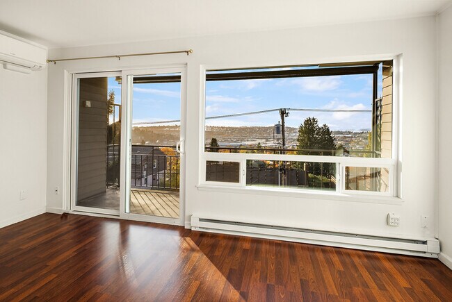 Building Photo - 303 N 44th St