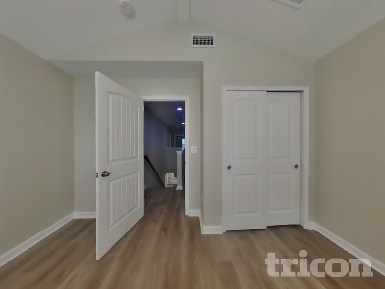 Building Photo - 12447 Trailhead Dr