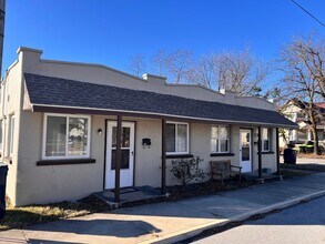 Building Photo - 1 Bedroom 1 Bathroom Studio