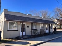 Building Photo - 1 Bedroom 1 Bathroom Studio