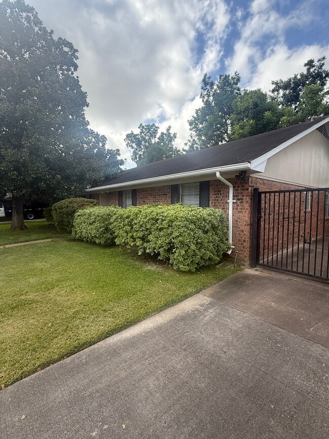 Building Photo - Big Ranch, LLC (Bluebonnet)