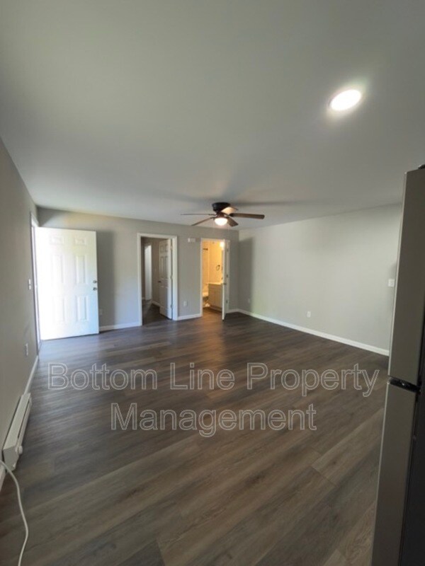 Building Photo - 161 Cannon Ave NW