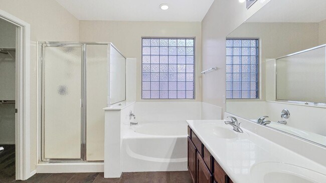 Building Photo - 13395 S 176th Ln