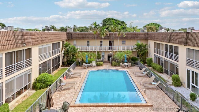 Building Photo - 342 Southwind Dr