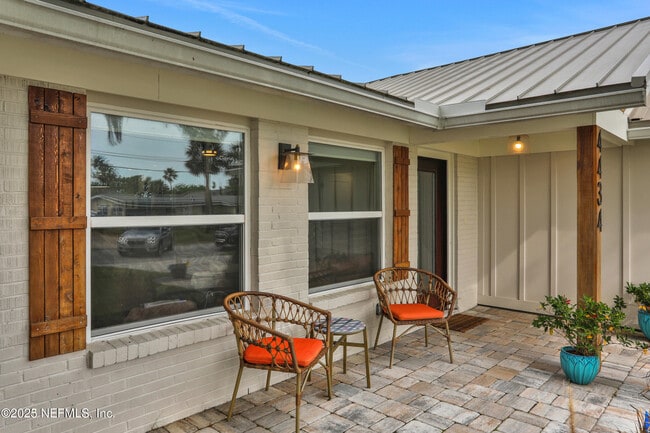 Building Photo - 4434 Coquina Dr