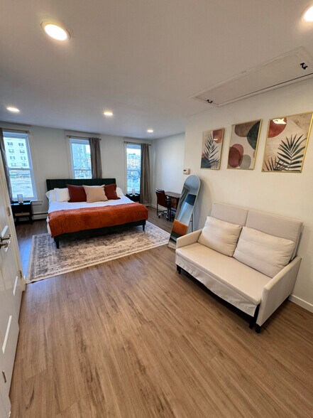 Building Photo - 219 Culver Ave