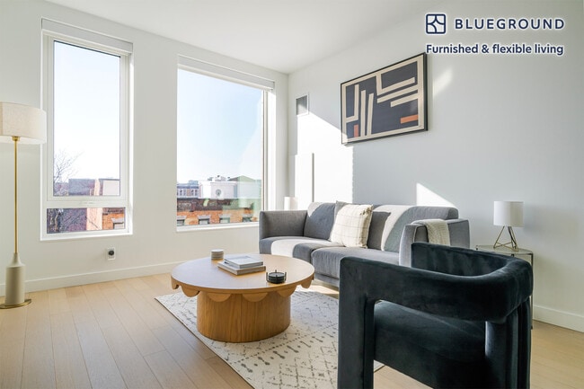 Building Photo - 390 Harrison Ave