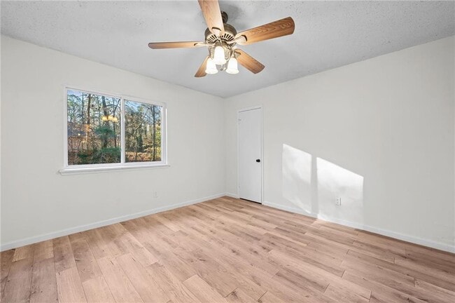 Building Photo - 579 Northridge Crossing Dr