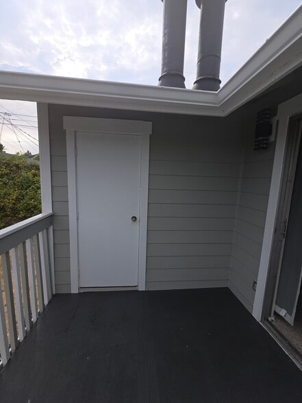 Extra Storage - 2410 S I St