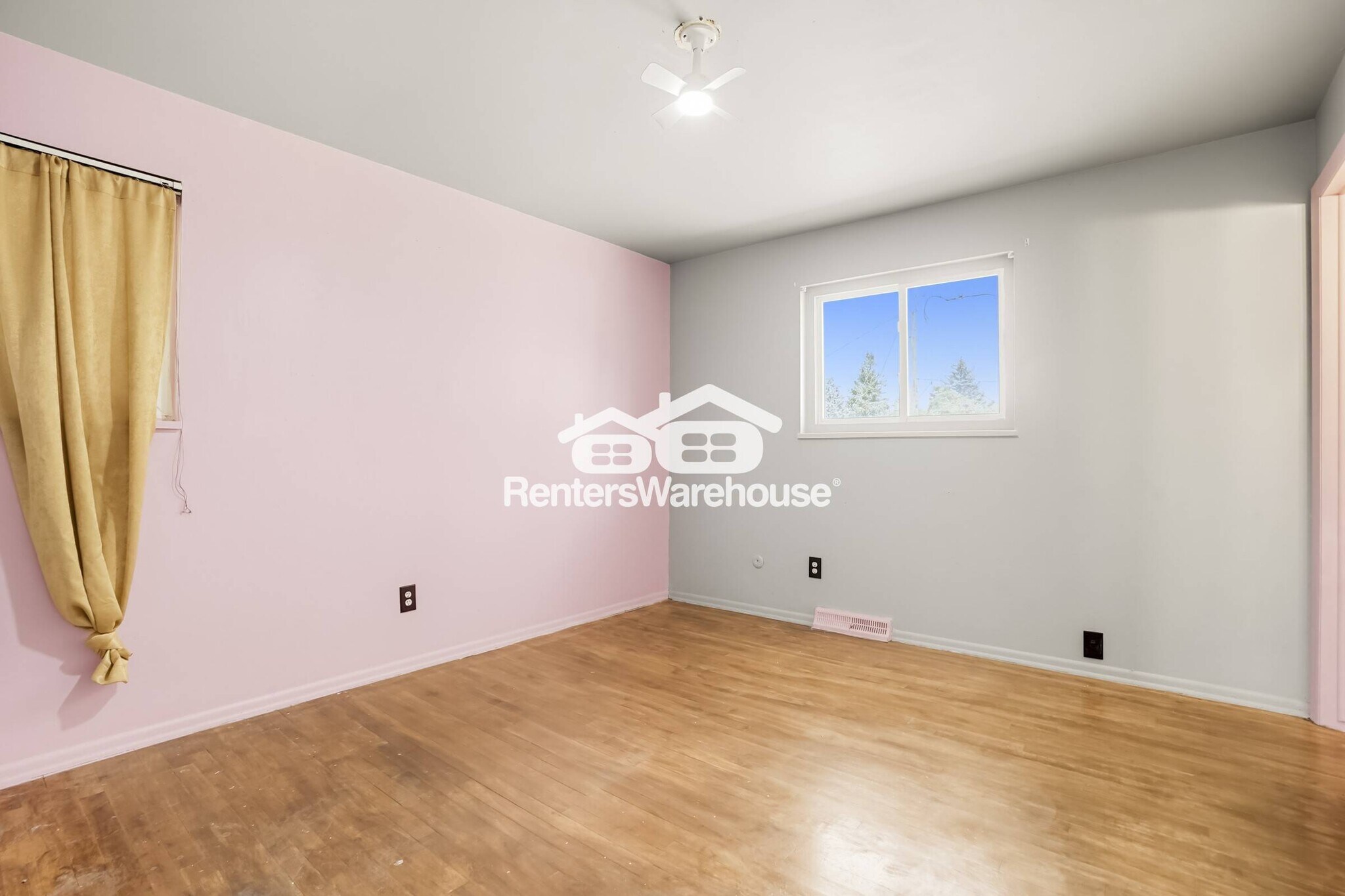 Building Photo - 14641 E 13th Ave