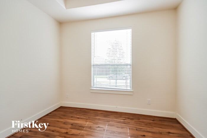 Building Photo - 21611 Royal Troon Dr