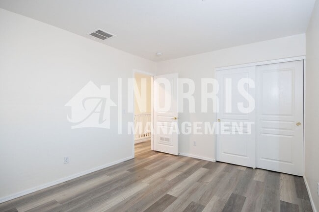 Building Photo - Beautiful Two Story Home Available Now!