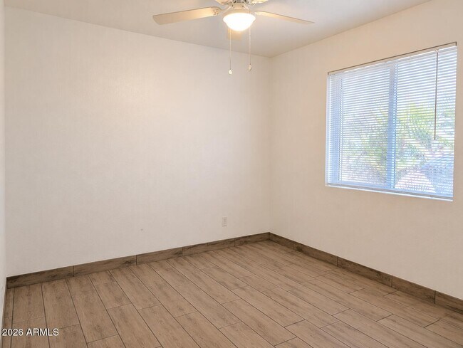Building Photo - 623 S Olive