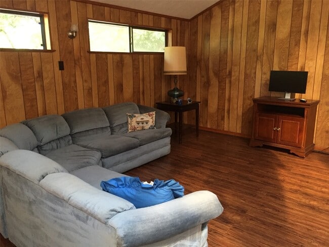 Building Photo - 2604 Bois D Arc Dr