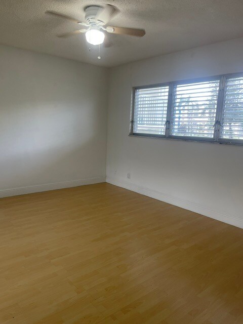 Building Photo - 1420 Atlantic Shores Blvd